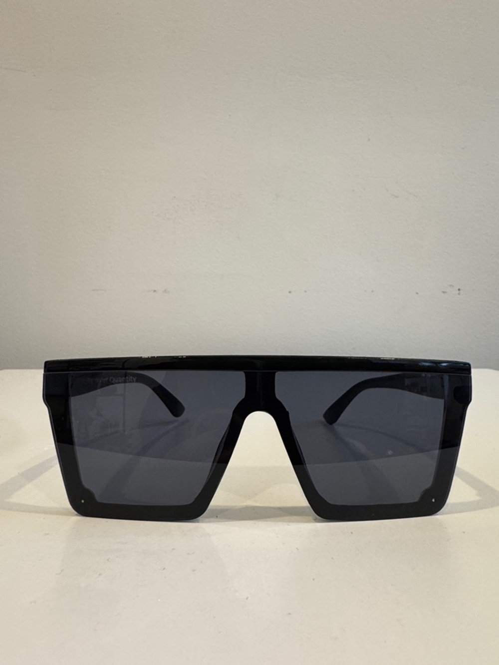 Black Oversized Shield Sunglasses - Modern Flat Top Design